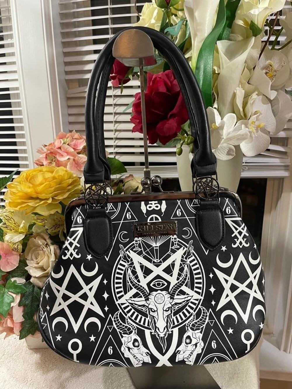KILLSTAR CLASP LOCK FRAME BAG PURSE (PU220